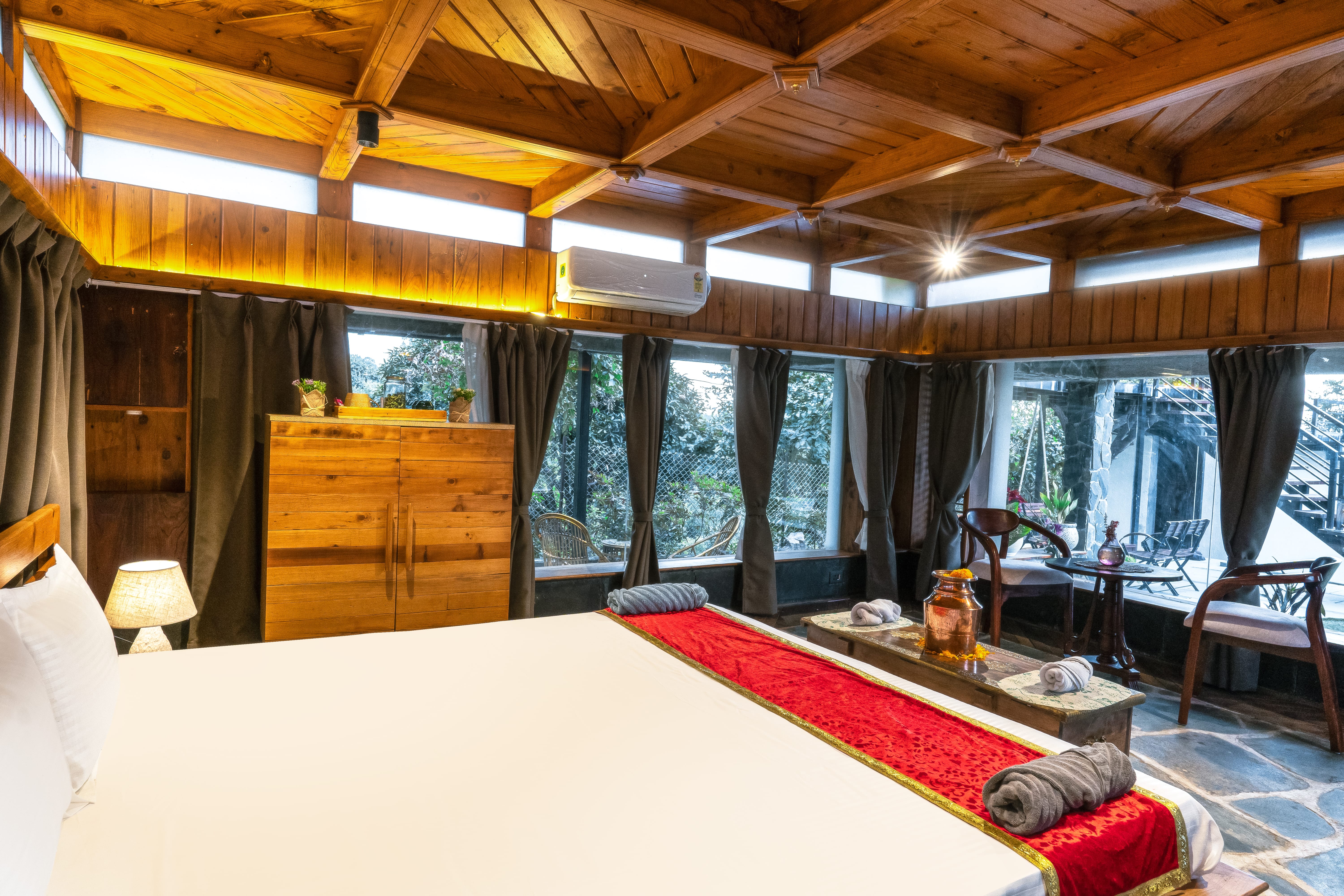 Room detail